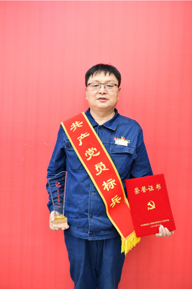 行胜于言树辉煌 使命熔铸钢铁魂的环保旗号——闫培昌