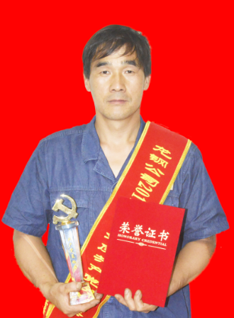 当好车辆宁静“掩护神”——薛保元